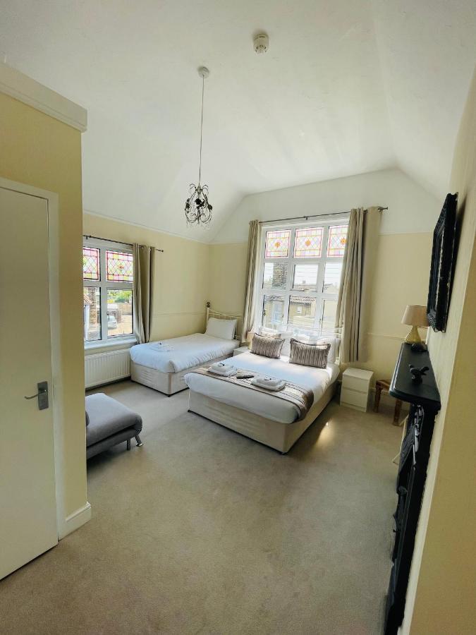 The Six Bells Bed & Breakfast Rochester  Dış mekan fotoğraf