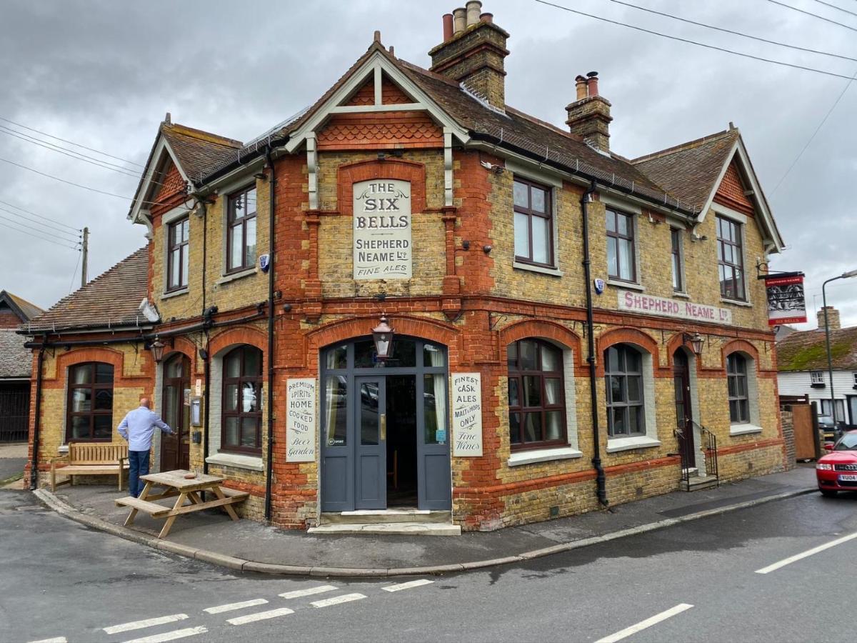 The Six Bells Bed & Breakfast Rochester  Dış mekan fotoğraf
